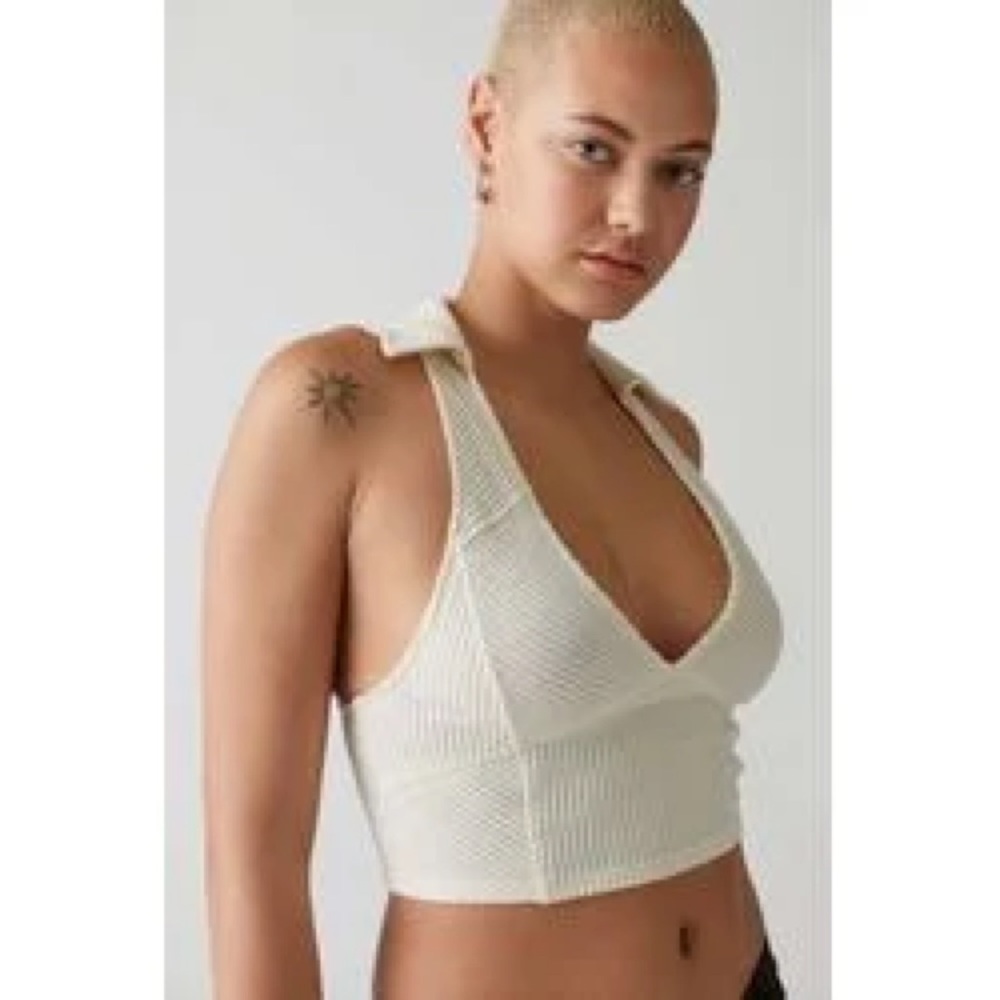 NWT Urban Outfitters Ford Collared Cropped Top Ivory textured V-neck M medium - Picture 2 of 8